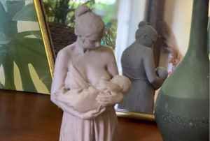 Liefde tussen moeder en kind beeldje in 3D